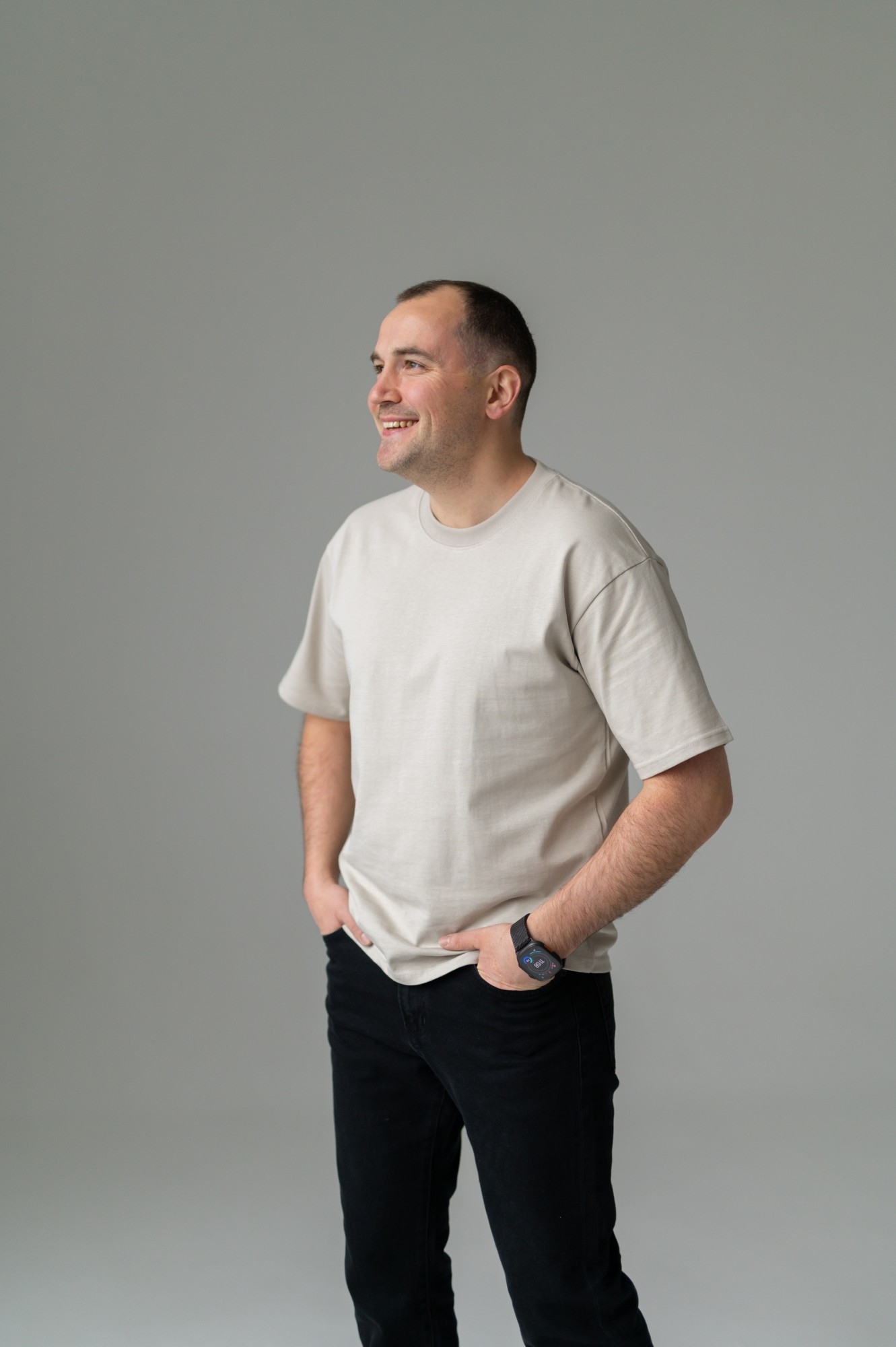 Базовая бежевая футболка CMT (M003)