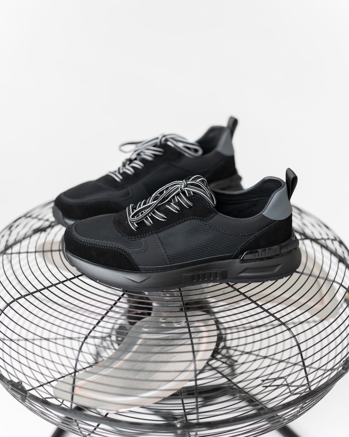 Черные кроссовки с парусином Clemento (347)